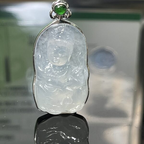 翡翠,玉,普賢菩薩,普賢,菩薩玉,玉器,翡翠A貨,玉吊墜,香港翡翠,翡翠介紹,冰種翡翠,糯冰種翡翠,翡翠飾品,翡翠鑑定證,翡翠玉石,翠色,天然翡翠,玉石,翡翠吊墜,