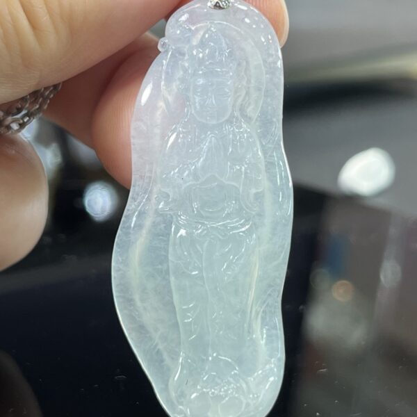 翡翠,玉器,玉,觀音,玉觀音,觀音菩薩,菩薩玉,翡翠A貨,玉吊墜,香港翡翠,翡翠介紹,冰種翡翠,糯冰種翡翠,翡翠飾品,翡翠鑑定證,翡翠玉石,翠色,天然翡翠,玉石,翡翠觀音,翡翠吊墜,