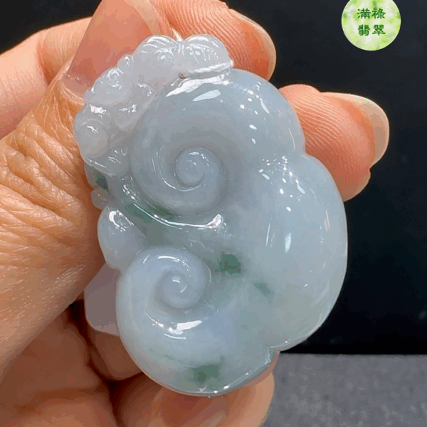 翡翠A貨玉器紫羅蘭翡翠如意玉吊墜 38.4 x 26.3 x 9.2mm