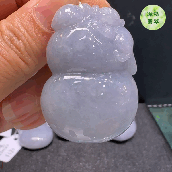 翡翠A貨玉器葫蘆翡翠玉吊墜42 x 30 x 15mm