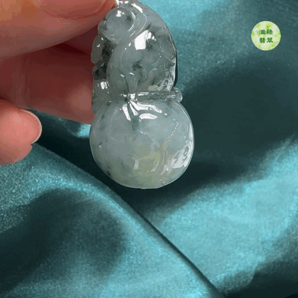 翡翠A貨玉器葫蘆吊墜 34-18-14mm