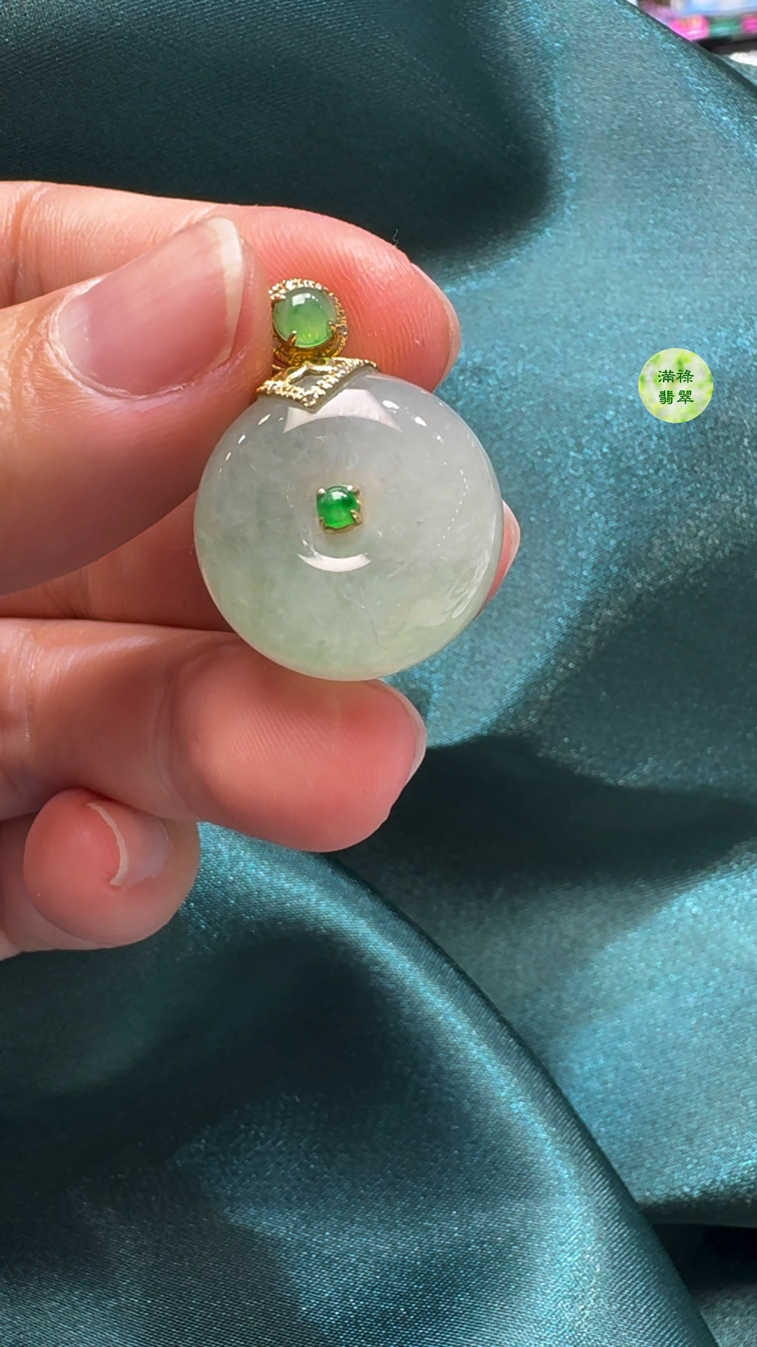 18K翡翠A貨玉器平安扣算盤珠吊墜主石直徑20mm-厚度11mm 2 18K翡翠A貨玉器平安扣算盤珠吊墜主石直徑20mm-厚度11mm - Image 2