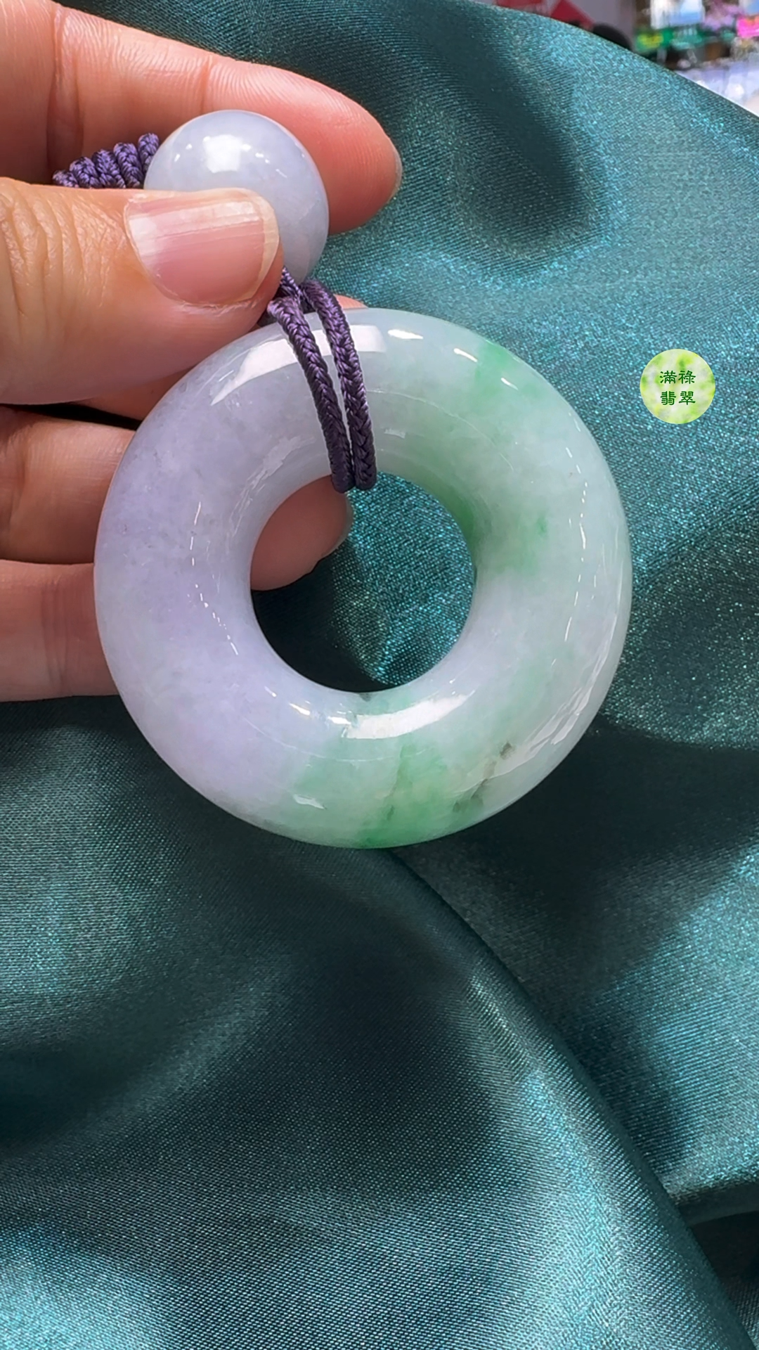 翡翠A貨玉器平安環 49-14mm 配珠18-13mm 3 翡翠A貨玉器平安環 49-14mm 配珠18-13mm - Image 3