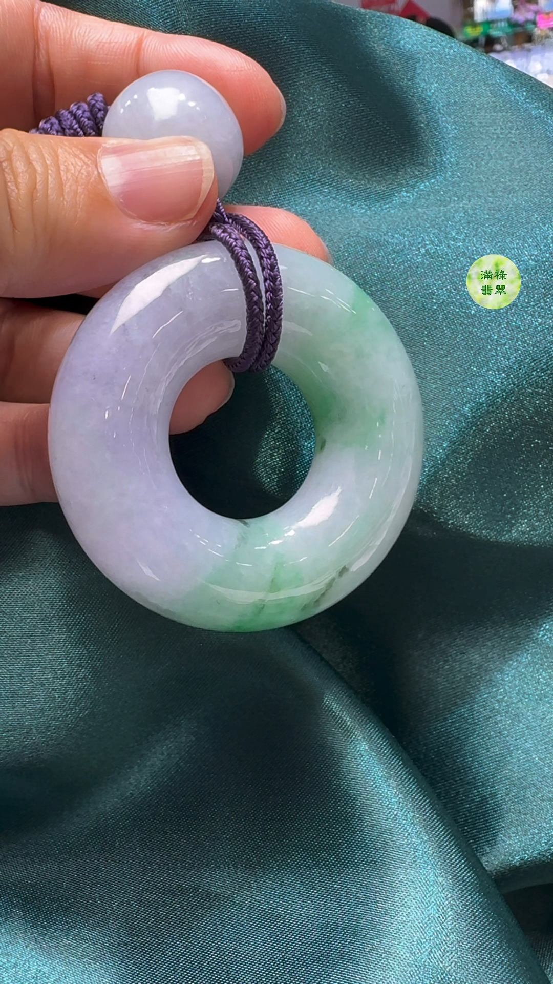 翡翠A貨玉器平安環 49-14mm 配珠18-13mm 4 翡翠A貨玉器平安環 49-14mm 配珠18-13mm - Image 4