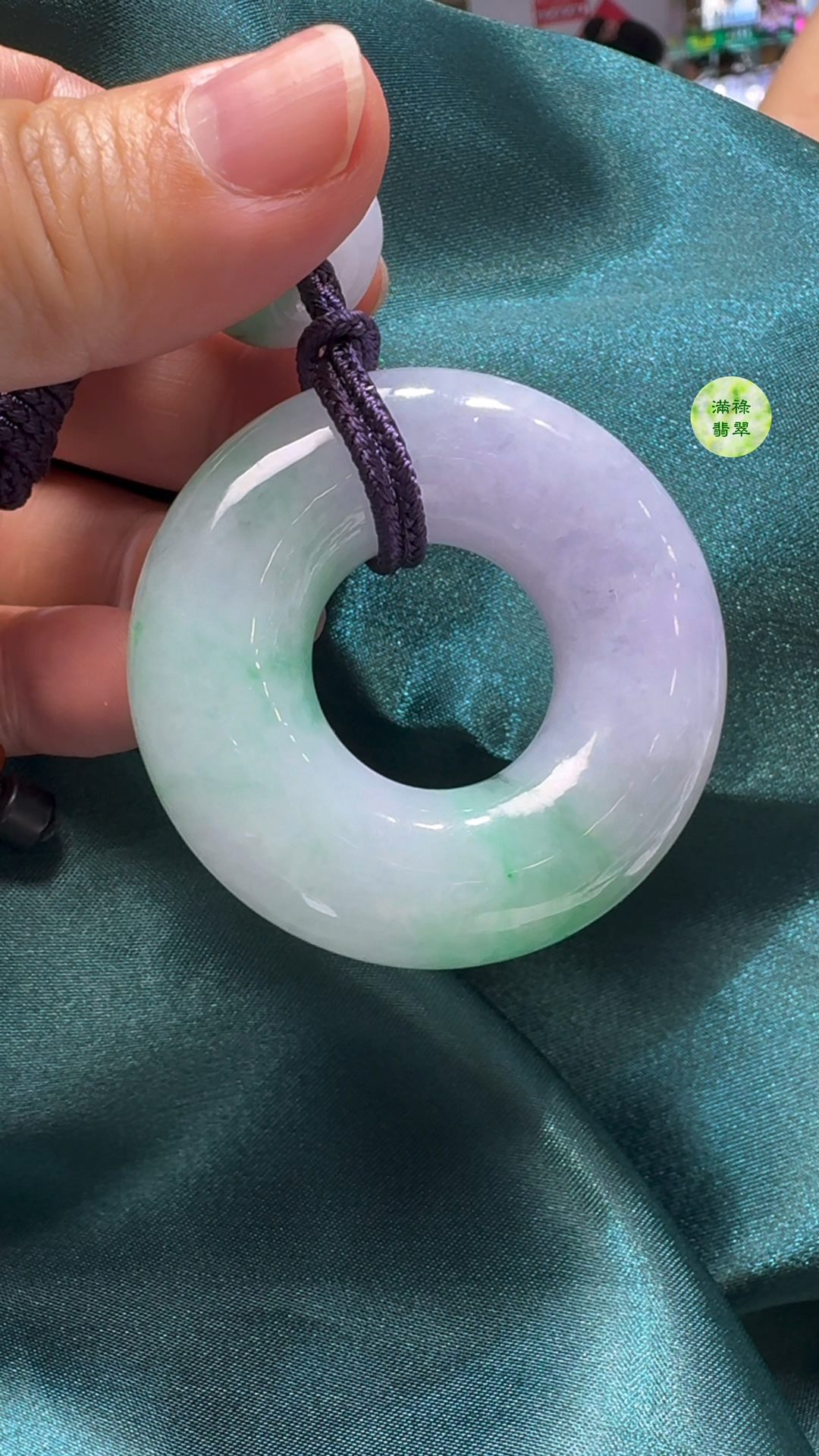 翡翠A貨玉器平安環 49-14mm 配珠18-13mm 8 翡翠A貨玉器平安環 49-14mm 配珠18-13mm - Image 8