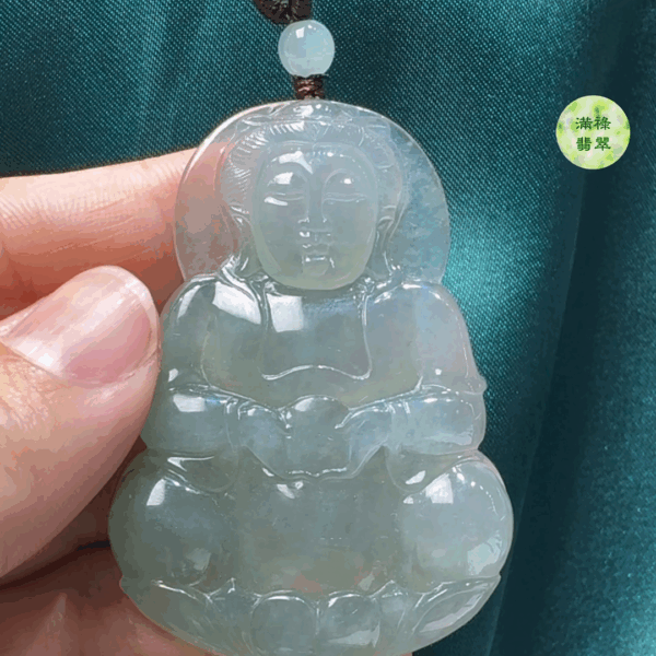 翡翠A貨玉器觀音吊墜 51 x 43 x 5.9mm