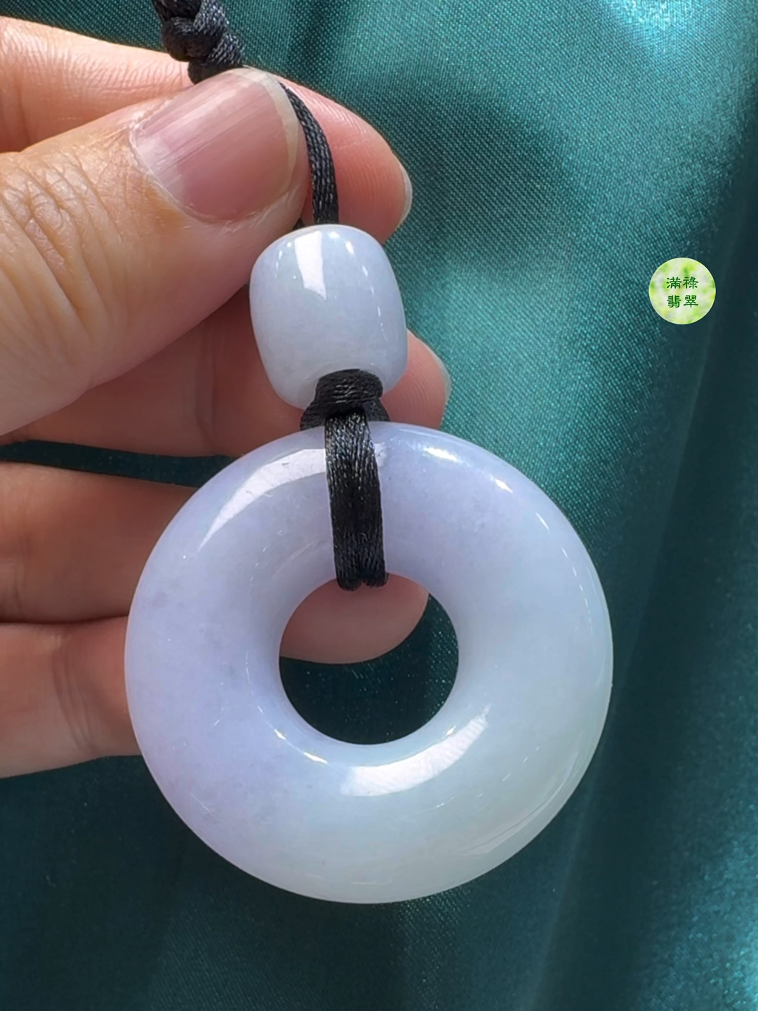 翡翠A貨玉器春彩平安環 直徑42mm厚度13mm 1 翡翠A貨玉器春彩平安環 直徑42mm厚度13mm