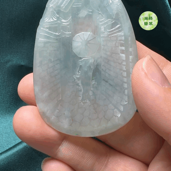 翡翠A貨玉器意境雨巷翡翠吊墜 尺寸62-42-5mm