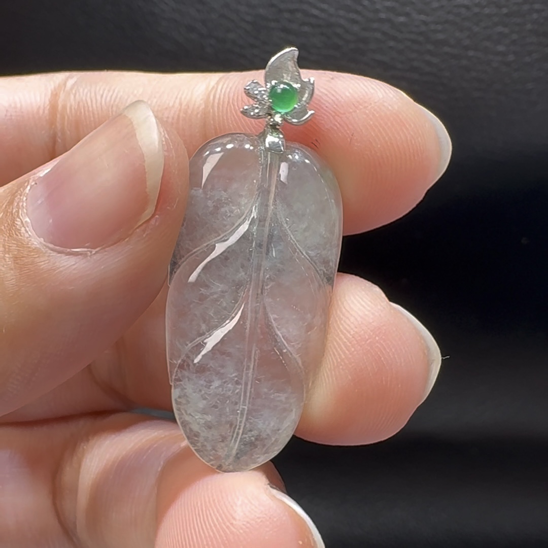 18K翡翠A貨玉器玉葉樹葉翡翠吊墜 整個 37-15-3.3mm 2 18K翡翠A貨玉器玉葉樹葉翡翠吊墜 整個 37-15-3.3mm - Image 2
