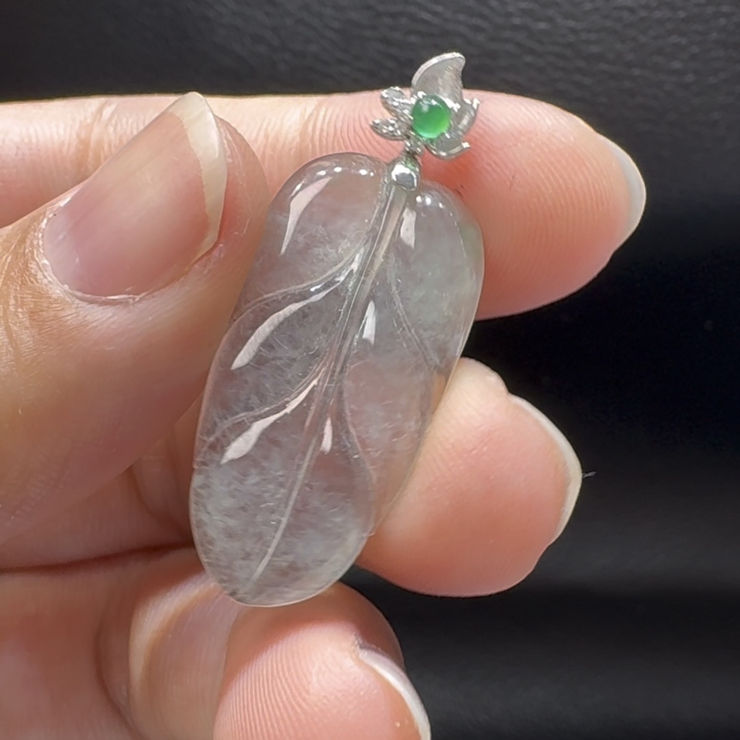 18K翡翠A貨玉器玉葉樹葉翡翠吊墜 整個 37-15-3.3mm 3 18K翡翠A貨玉器玉葉樹葉翡翠吊墜 整個 37-15-3.3mm - Image 3