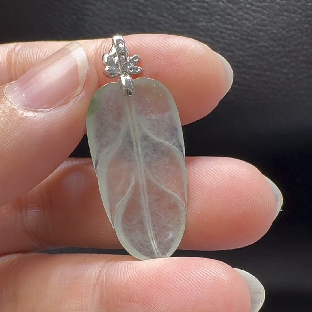 18K翡翠A貨玉器玉葉樹葉翡翠吊墜 整個 37-15-3.3mm 9 18K翡翠A貨玉器玉葉樹葉翡翠吊墜 整個 37-15-3.3mm - Image 9