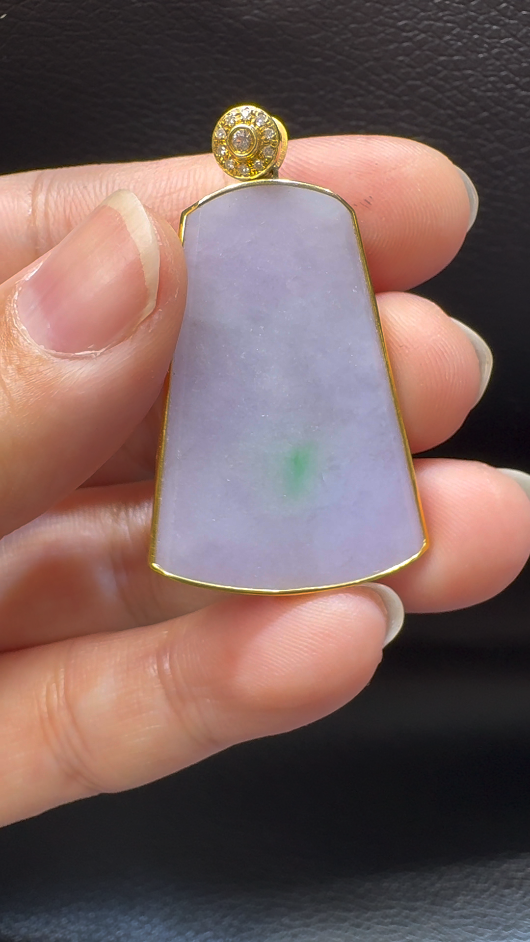 18K翡翠A貨玉器紫羅蘭無事牌翡翠吊墜 整個 41-23-4mm 6 18K翡翠A貨玉器紫羅蘭無事牌翡翠吊墜 整個 41-23-4mm - Image 6