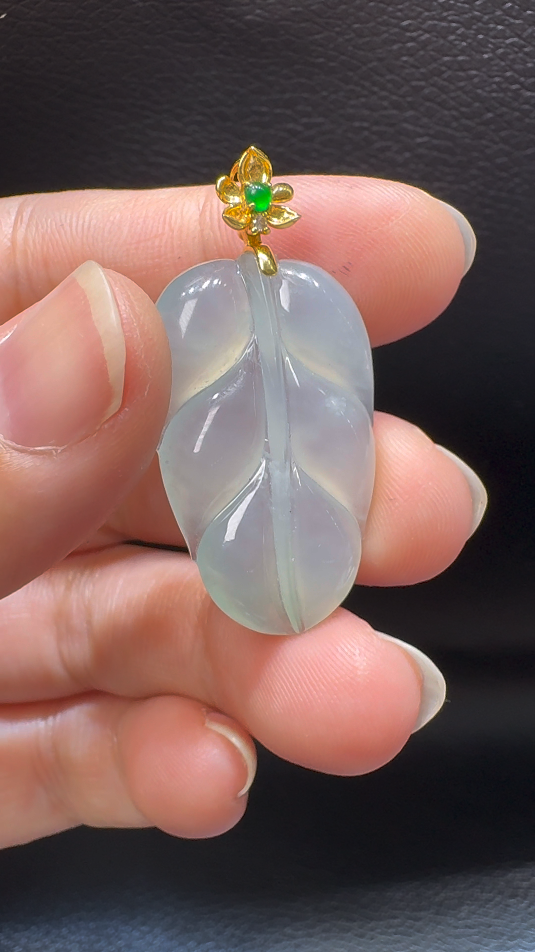 18K翡翠A貨玉器樹葉玉葉翡翠吊墜 整個 38-19-3.9mm 3 18K翡翠A貨玉器樹葉玉葉翡翠吊墜 整個 38-19-3.9mm - Image 3