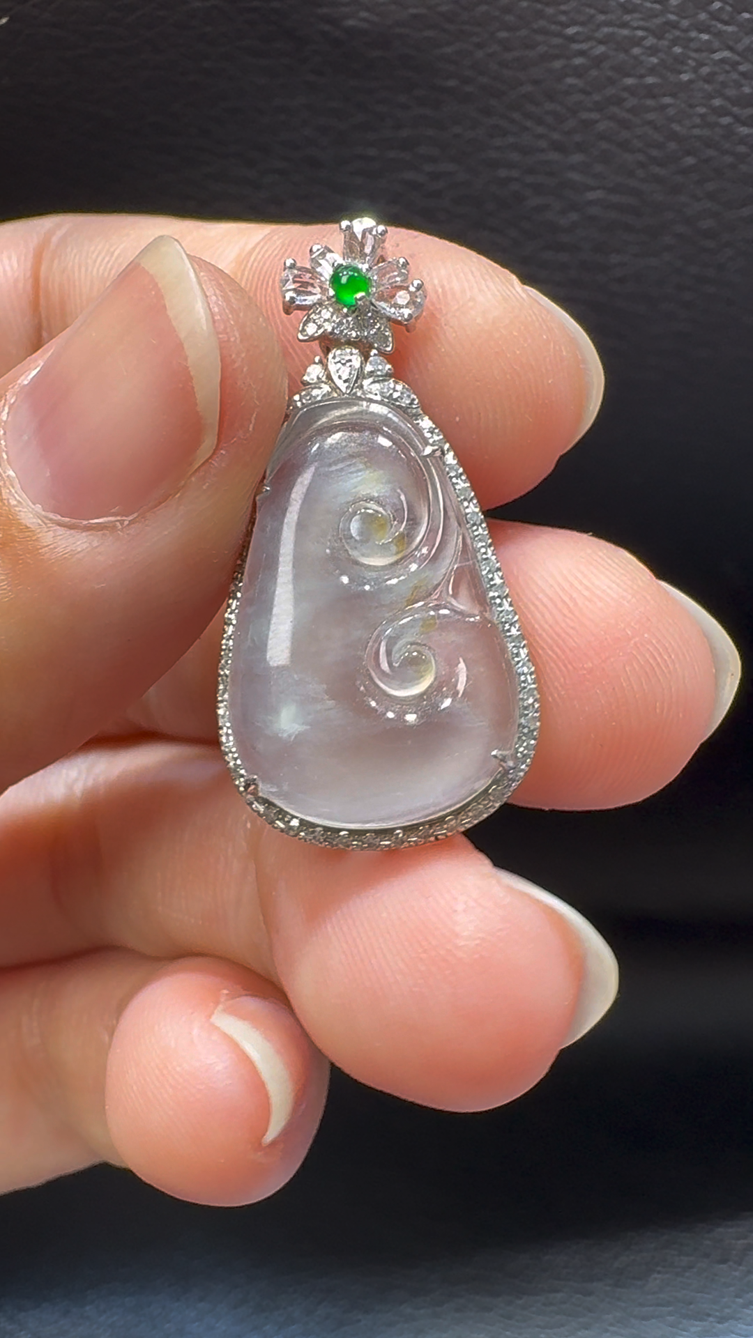 18K翡翠A貨玉器如意翡翠吊墜 整個 31-16-6mm 5 18K翡翠A貨玉器如意翡翠吊墜 整個 31-16-6mm - Image 5