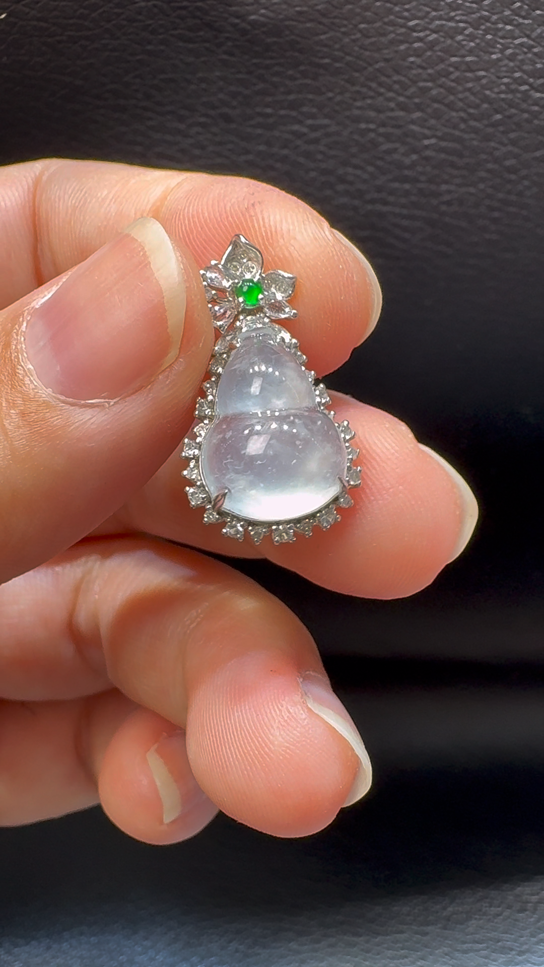 18K翡翠A貨玉器葫蘆翡翠吊墜 整個 22-13-8mm 8 18K翡翠A貨玉器葫蘆翡翠吊墜 整個 22-13-8mm - Image 8