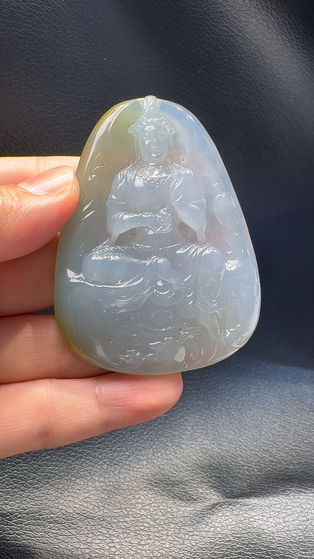 翡翠A貨玉器自在觀音翡翠吊墜 69-51-10mm 5 翡翠A貨玉器自在觀音翡翠吊墜 69-51-10mm - Image 5