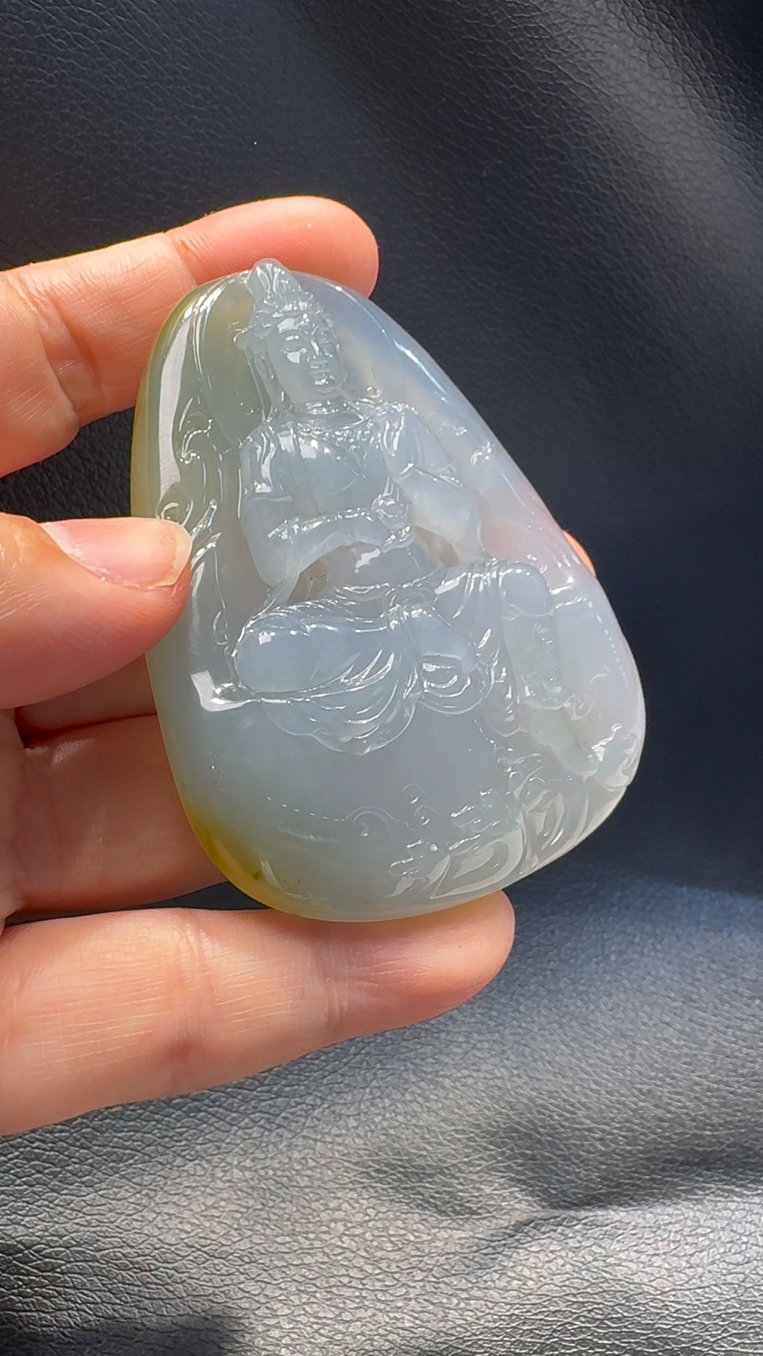 翡翠A貨玉器自在觀音翡翠吊墜 69-51-10mm 8 翡翠A貨玉器自在觀音翡翠吊墜 69-51-10mm - Image 8