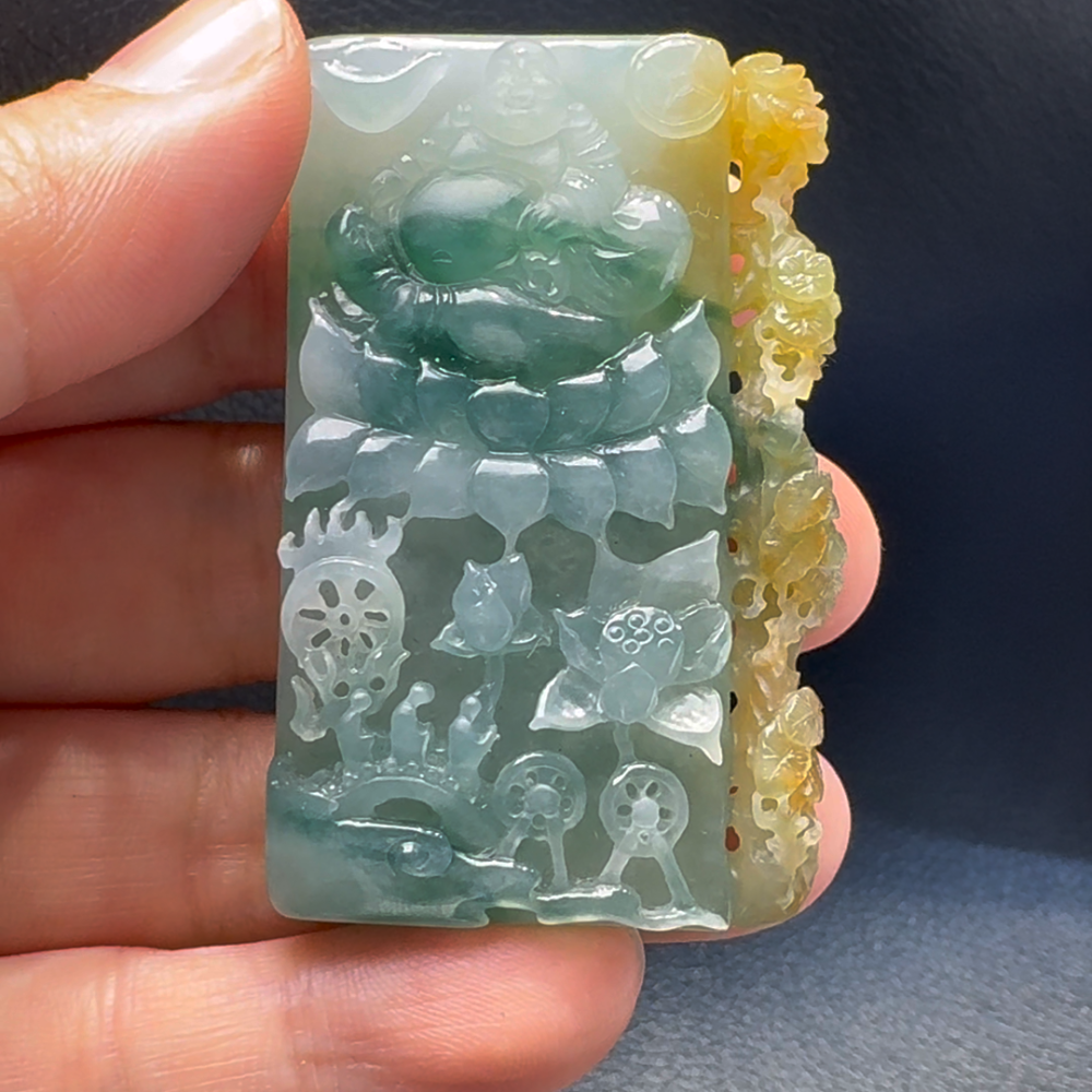 翡翠A貨玉器彌勒佛翡翠吊墜 尺寸：55-32-12mm