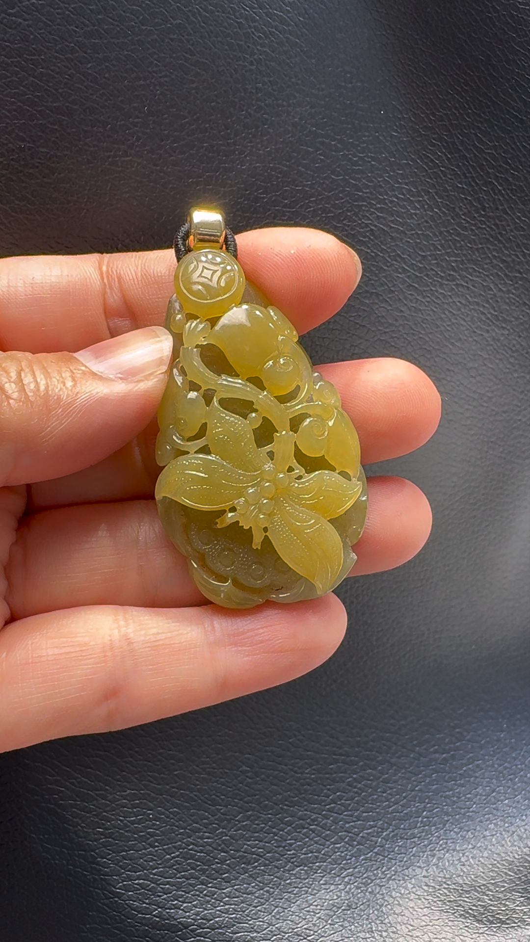 翡翠A貨玉器蝴蝶戀花翡翠吊墜 51-29-11mm 7 翡翠A貨玉器蝴蝶戀花翡翠吊墜 51-29-11mm - Image 7
