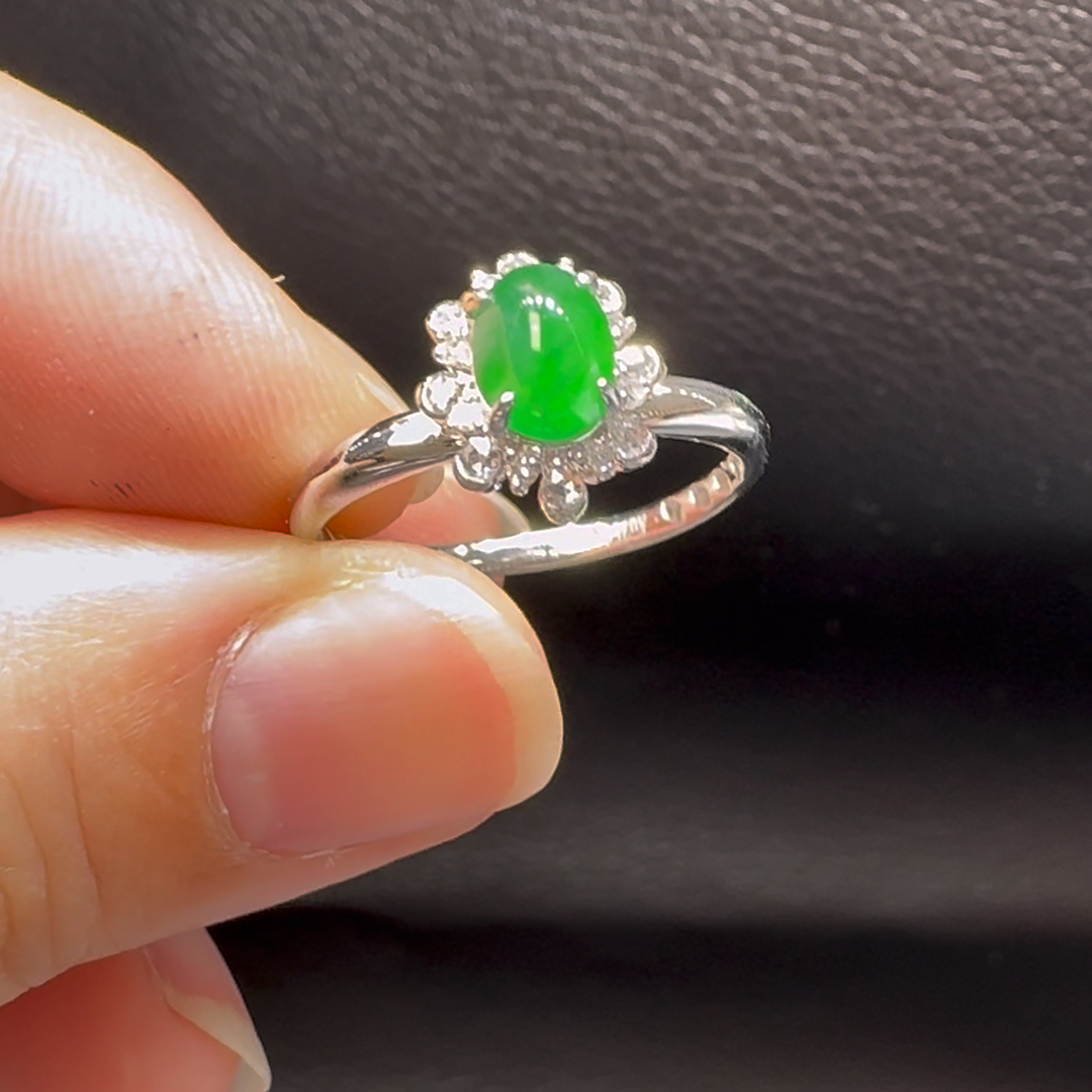 18K翡翠A貨玉器蛋面翡翠戒指 尺寸:主石6.7-4.6mm 6 18K翡翠A貨玉器蛋面翡翠戒指 尺寸:主石6.7-4.6mm - Image 6