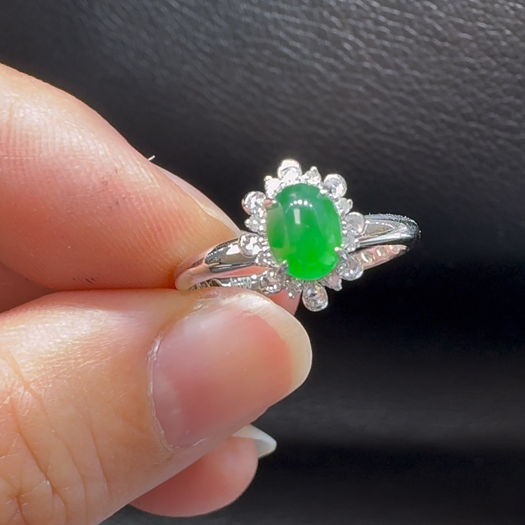 18K翡翠A貨玉器蛋面翡翠戒指 尺寸:主石6.7-4.6mm 8 18K翡翠A貨玉器蛋面翡翠戒指 尺寸:主石6.7-4.6mm - Image 8