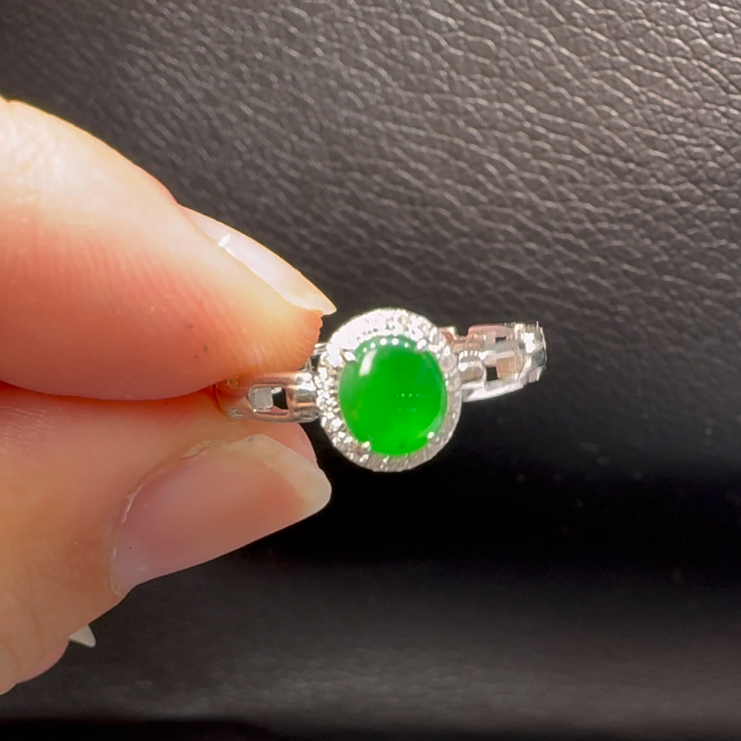 18K翡翠A貨玉器蛋面翡翠戒指 主石5.7-5mm 4 18K翡翠A貨玉器蛋面翡翠戒指 主石5.7-5mm - Image 4