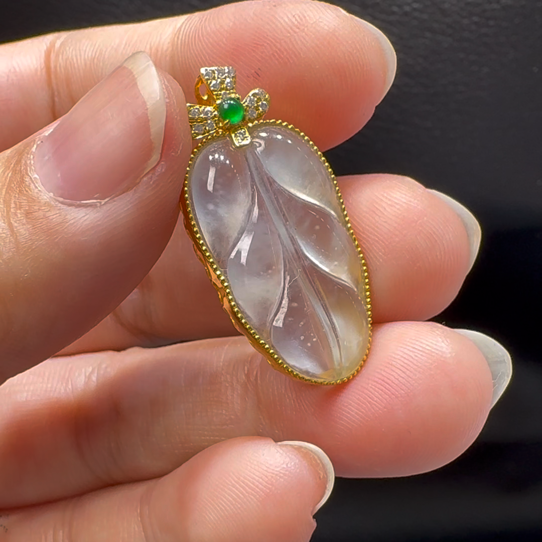 18K翡翠A貨玉器樹葉玉葉翡翠吊墜 整個30-15-4.6mm 2 18K翡翠A貨玉器樹葉玉葉翡翠吊墜 整個30-15-4.6mm - Image 2