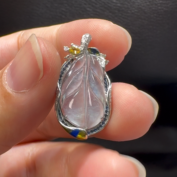 18K翡翠A貨玉器樹葉玉葉翡翠吊墜 整個 27-14-5mm