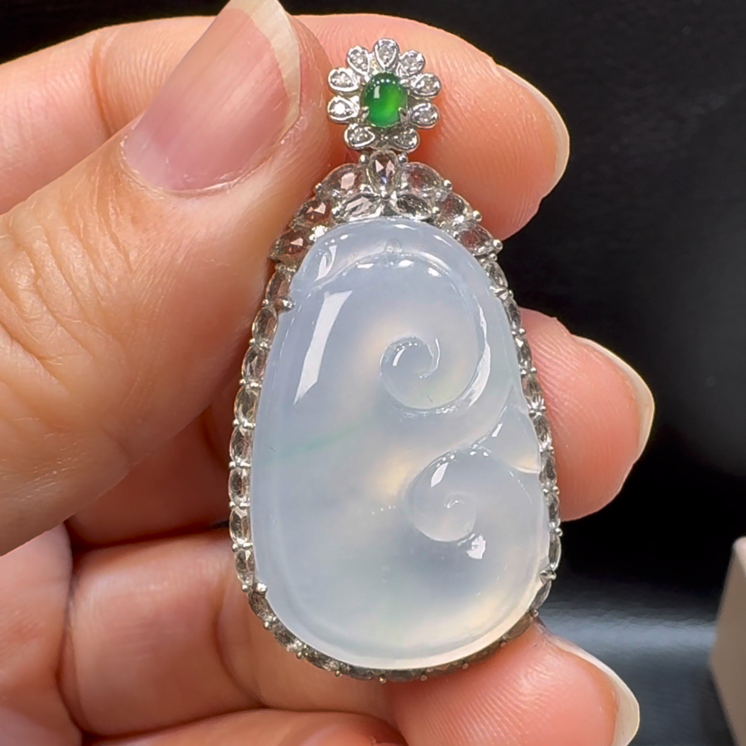 18K翡翠A貨玉器如意翡翠吊墜 40-21-9.7mm 3 18K翡翠A貨玉器如意翡翠吊墜 40-21-9.7mm - Image 3