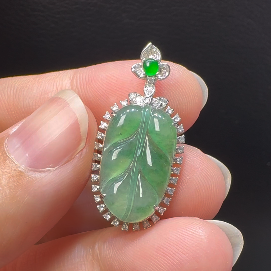 18K翡翠A貨玉器樹葉玉葉翡翠吊墜 整個30-14-6.5mm主石18-11mm 2 18K翡翠A貨玉器樹葉玉葉翡翠吊墜 整個30-14-6.5mm主石18-11mm - Image 2