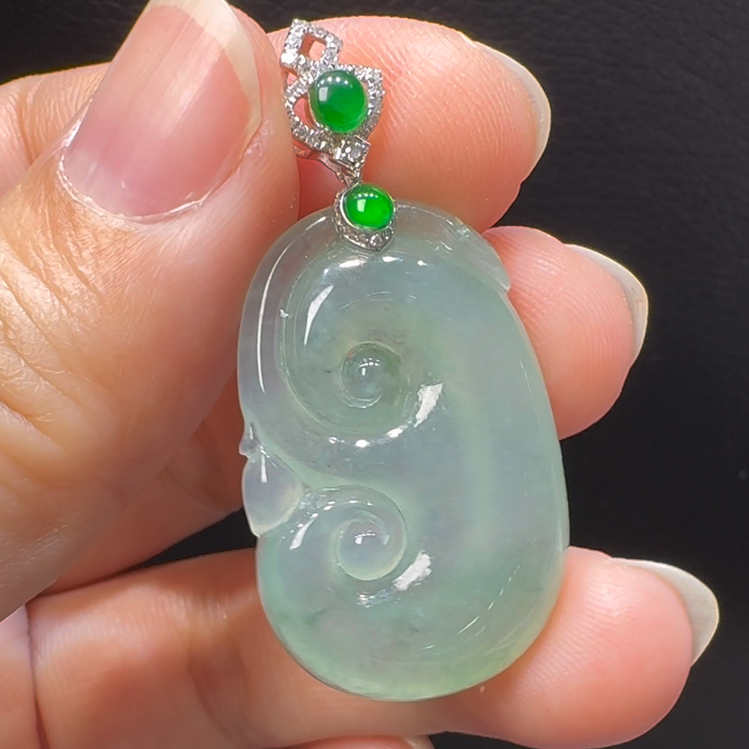 18K翡翠A貨玉器如意翡翠吊墜 整個 41-20-4mm 3 18K翡翠A貨玉器如意翡翠吊墜 整個 41-20-4mm - Image 3