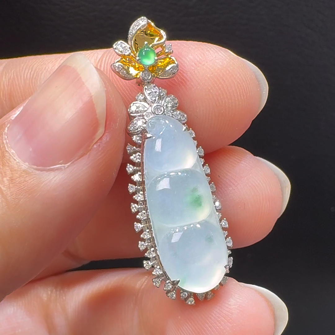 18K翡翠A貨玉器福豆翡翠吊墜 整個35-11-8mm 主石21-8mm 2 18K翡翠A貨玉器福豆翡翠吊墜 整個35-11-8mm 主石21-8mm - Image 2