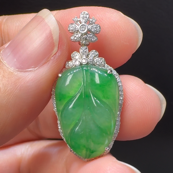 18K翡翠A貨玉器樹葉玉葉翡翠吊墜31-15-7mm