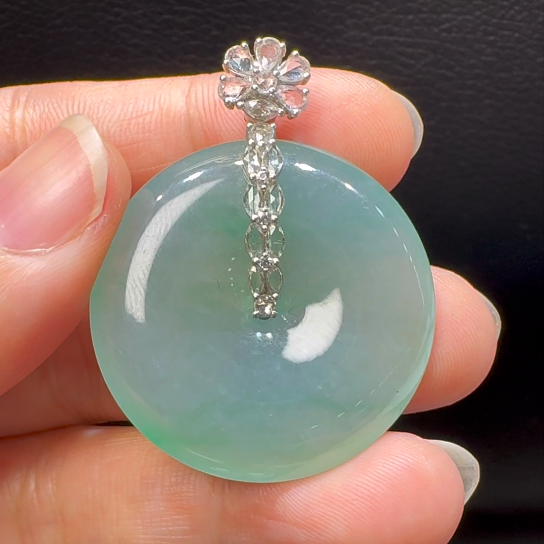 18K翡翠A貨玉器平安扣玉扣翡翠吊墜 整個41-32-5.6mm 1 18K翡翠A貨玉器平安扣玉扣翡翠吊墜 整個41-32-5.6mm