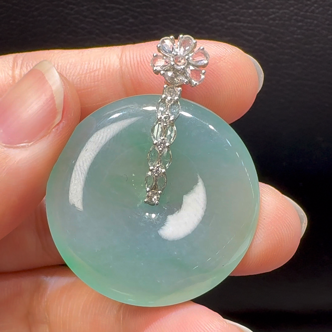 18K翡翠A貨玉器平安扣玉扣翡翠吊墜 整個41-32-5.6mm 3 18K翡翠A貨玉器平安扣玉扣翡翠吊墜 整個41-32-5.6mm - Image 3