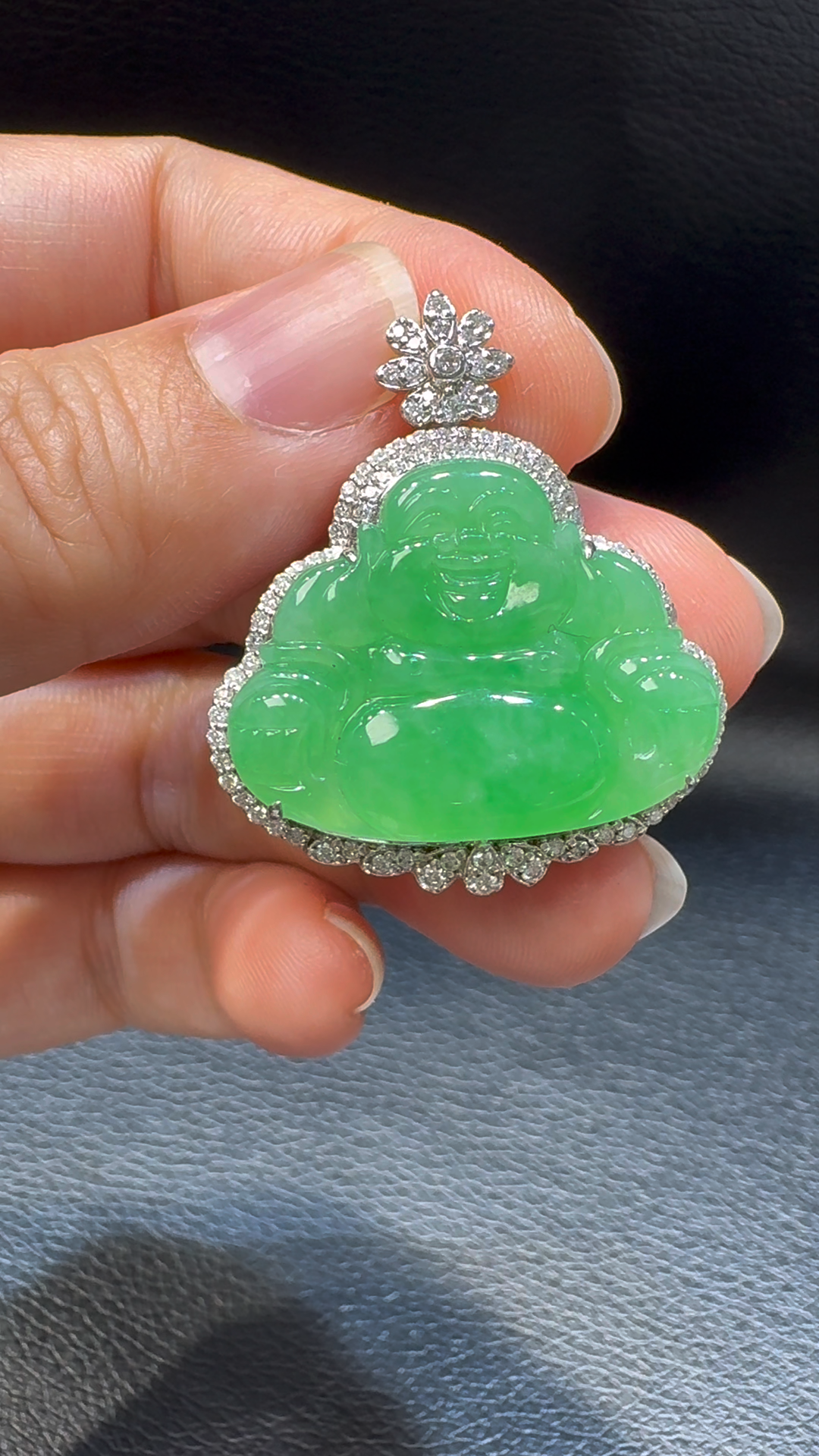 18K翡翠A貨玉器玉佛公彌勒佛翡翠吊墜 35-30-11mm 主石27-21mm 2 18K翡翠A貨玉器玉佛公彌勒佛翡翠吊墜 35-30-11mm 主石27-21mm - Image 2