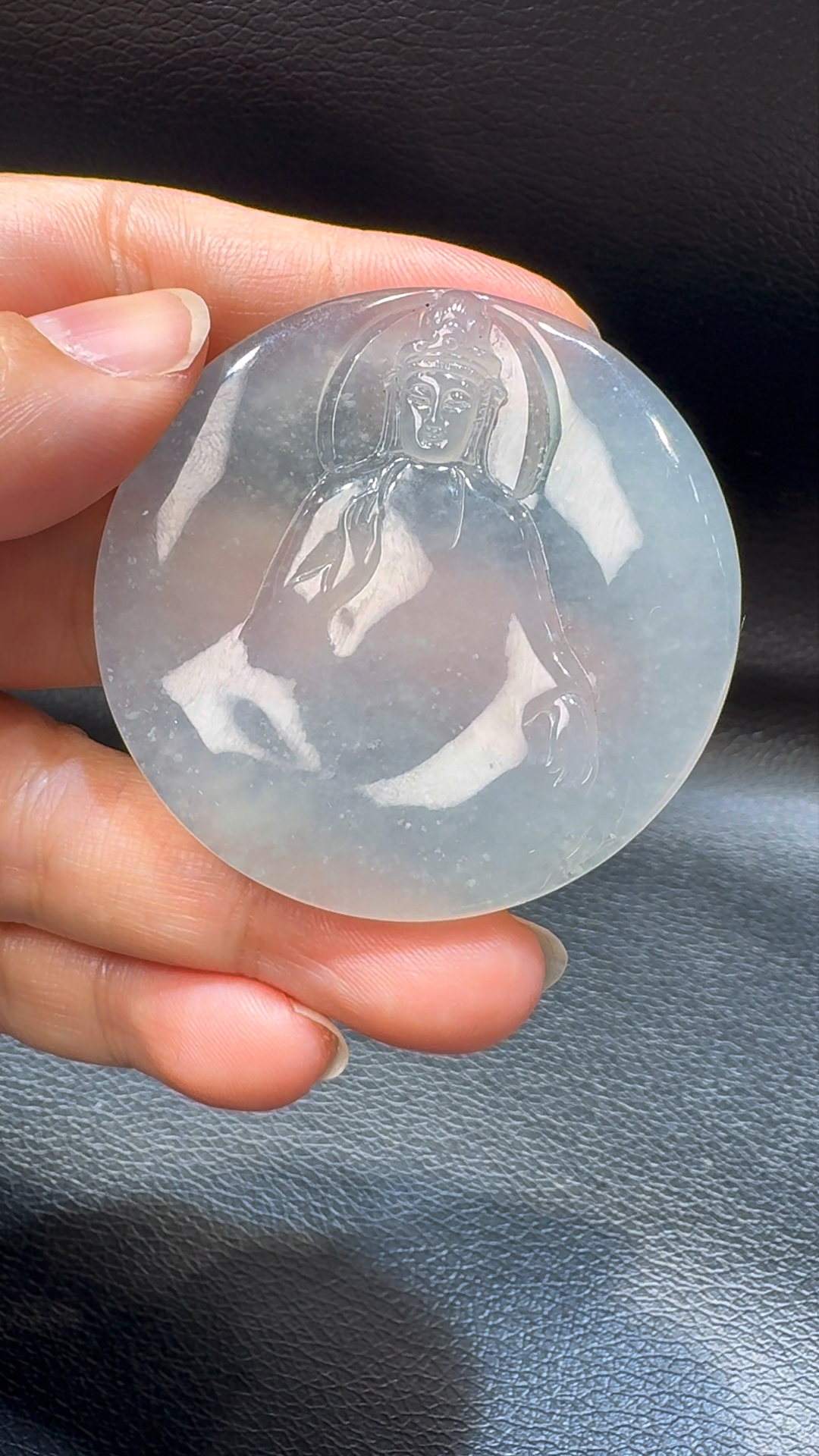 18K翡翠A貨玉器觀音翡翠吊墜 整個 49-5mm 4 18K翡翠A貨玉器觀音翡翠吊墜 整個 49-5mm - Image 4