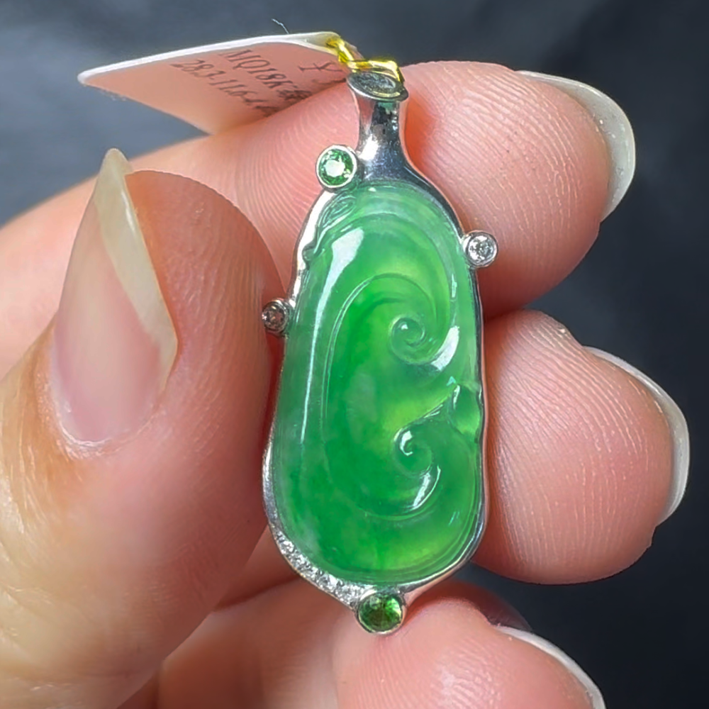 翡翠直播#3-18k白金鑽石翡翠如意