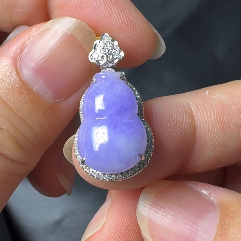 翡翠直播#4-18K白金鑽石紫羅蘭葫蘆吊墜