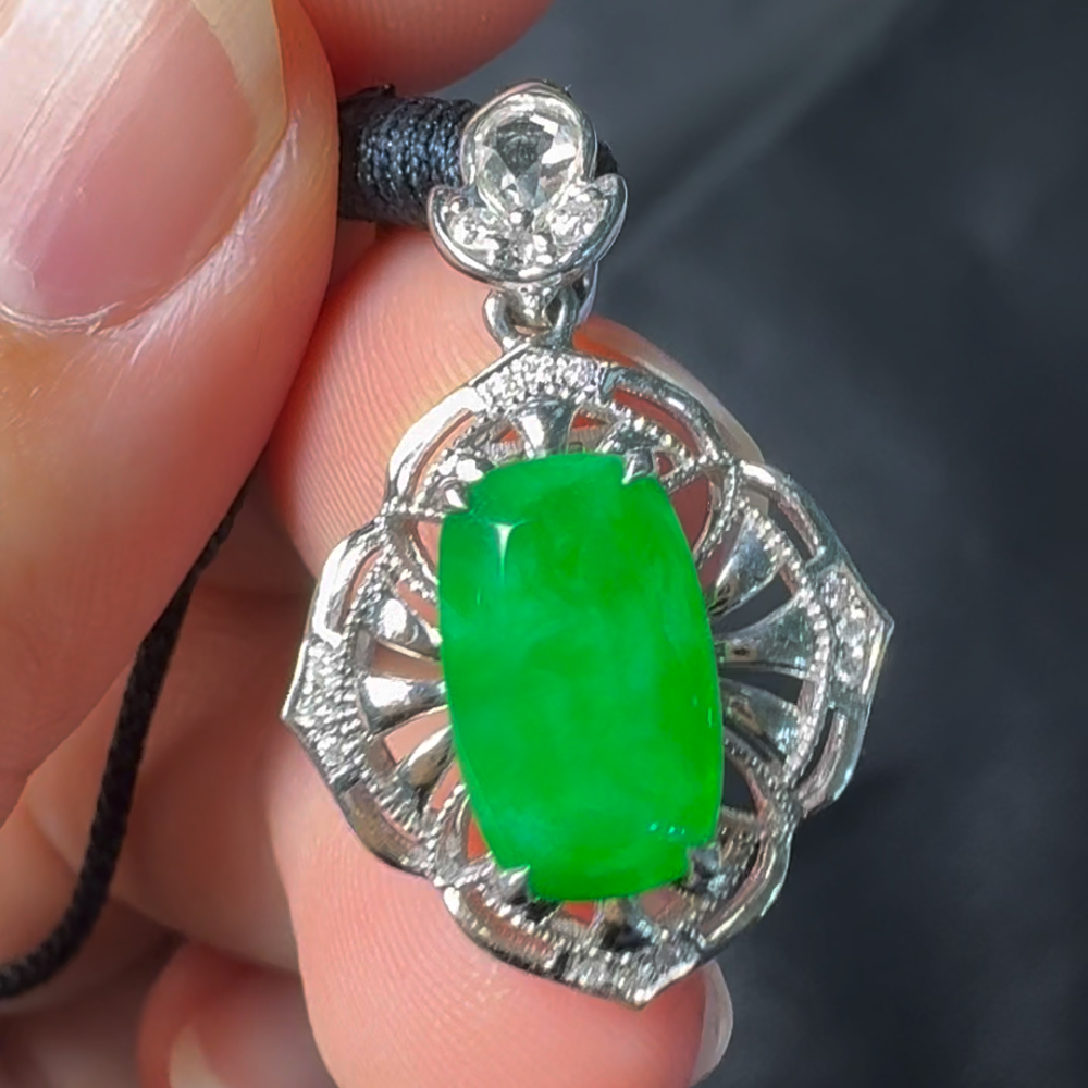 翡翠直播#9-18k白金鑽石翡翠無事牌吊墜