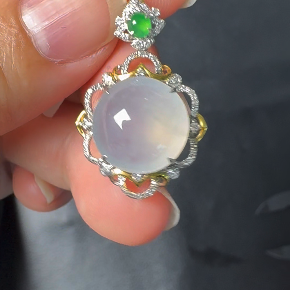 翡翠直播#28-18k白金鑽石蛋面翡翠吊墜