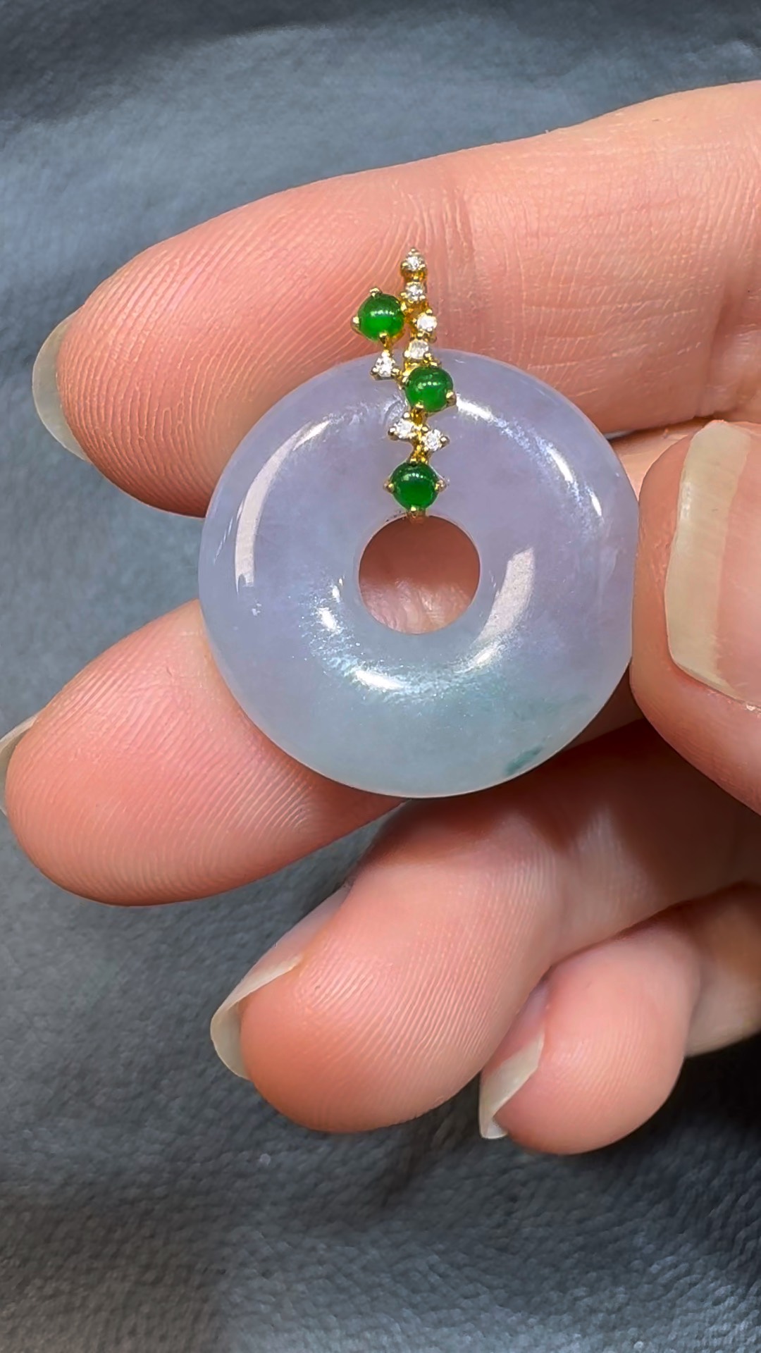 翡翠直播商品#70-18k白金鑽石春彩平安扣平安環 2 翡翠直播商品#70-18k白金鑽石春彩平安扣平安環 - Image 2