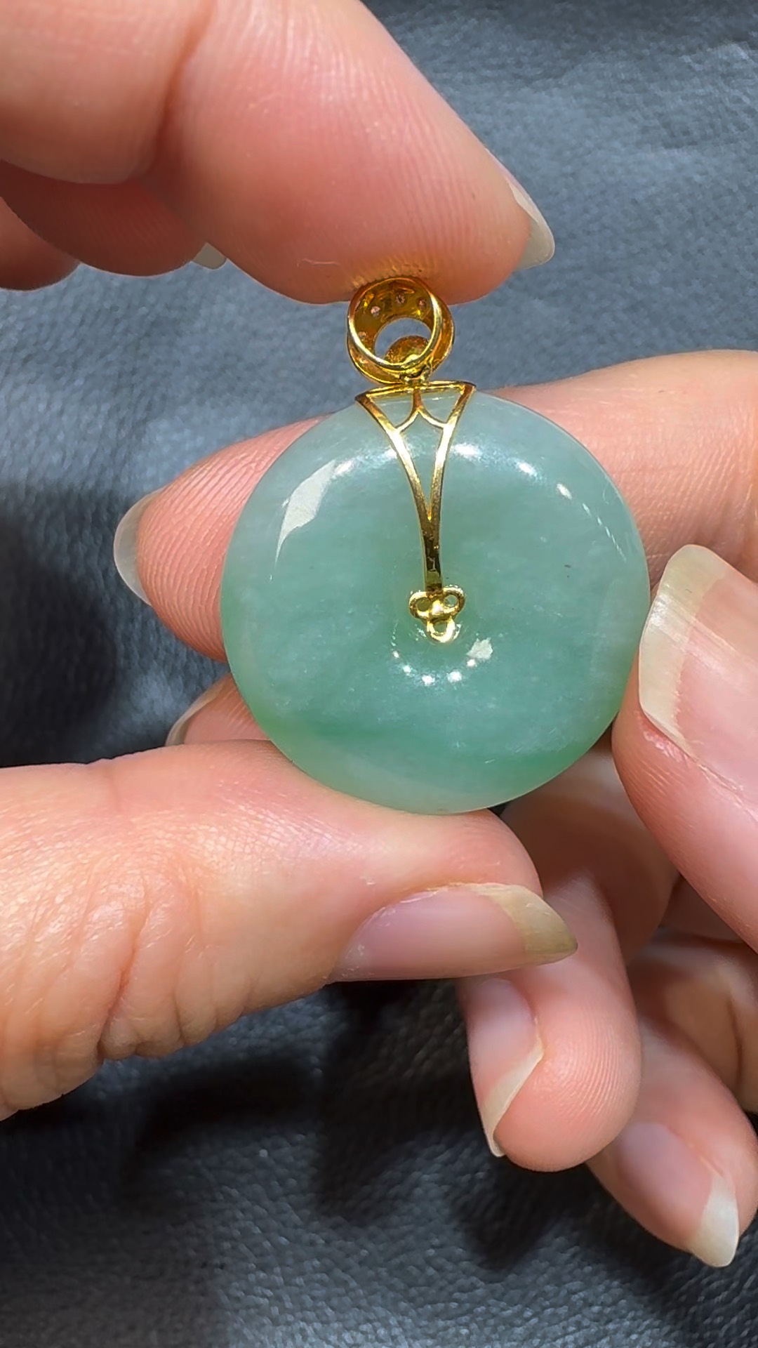 翡翠直播商品#71- 18K黃金翡翠平安扣吊墜 3 翡翠直播商品#71- 18K黃金翡翠平安扣吊墜 - Image 3