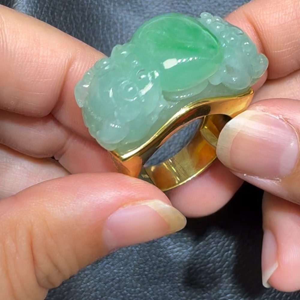 翡翠直播商品#80 - 18K黃金雙龍戲珠翡翠戒指