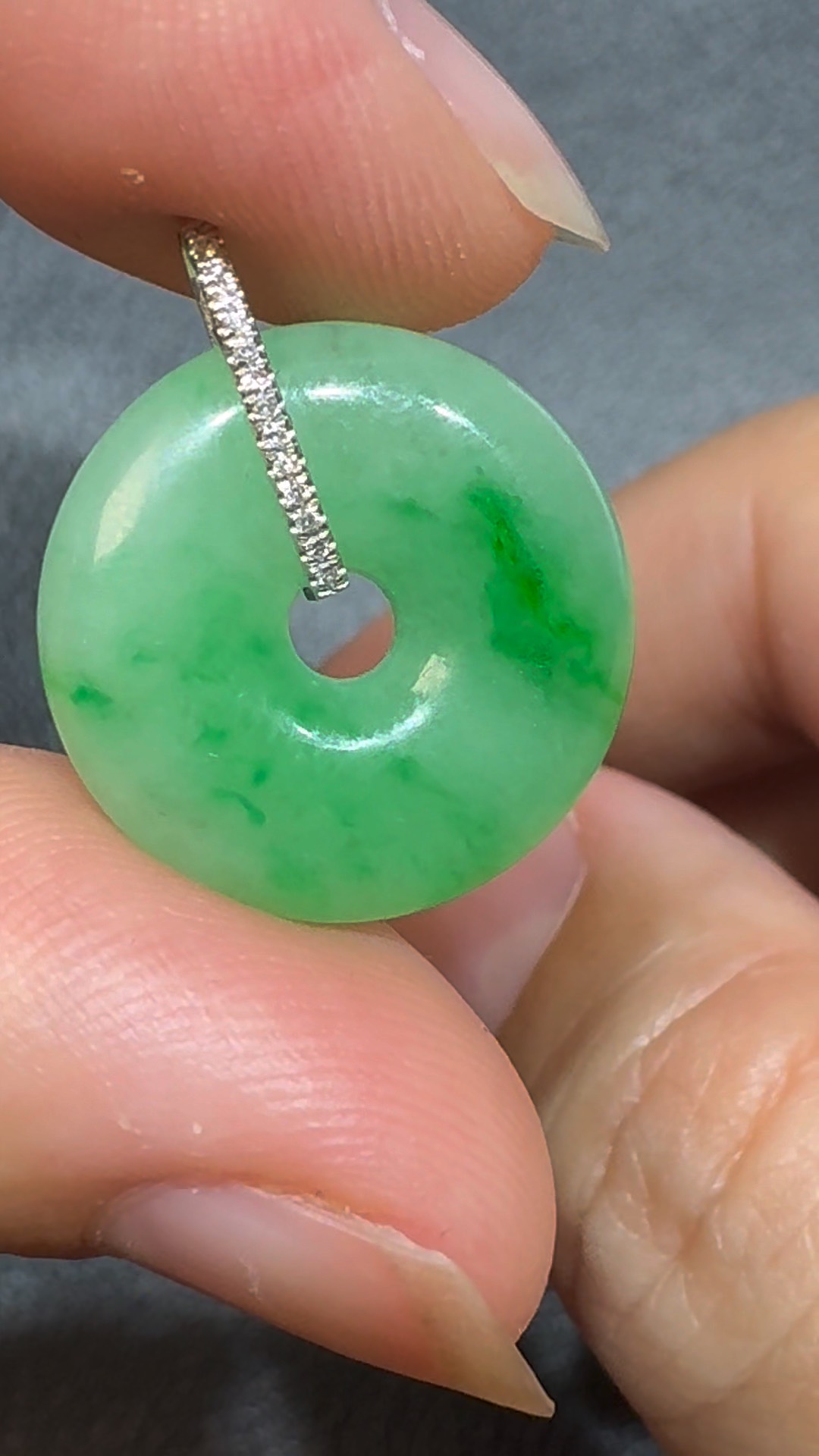 翡翠直播商品#96-18K白金鑽石翡翠平安扣 2 翡翠直播商品#96-18K白金鑽石翡翠平安扣 - Image 2