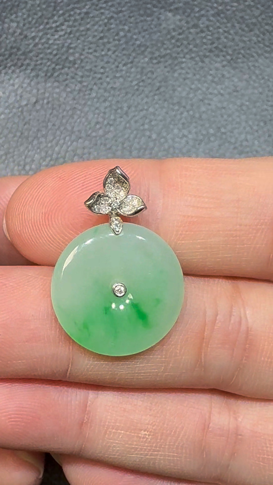 翡翠直播商品#98-18K白金鑽石翡翠平安扣 3 翡翠直播商品#98-18K白金鑽石翡翠平安扣 - Image 3