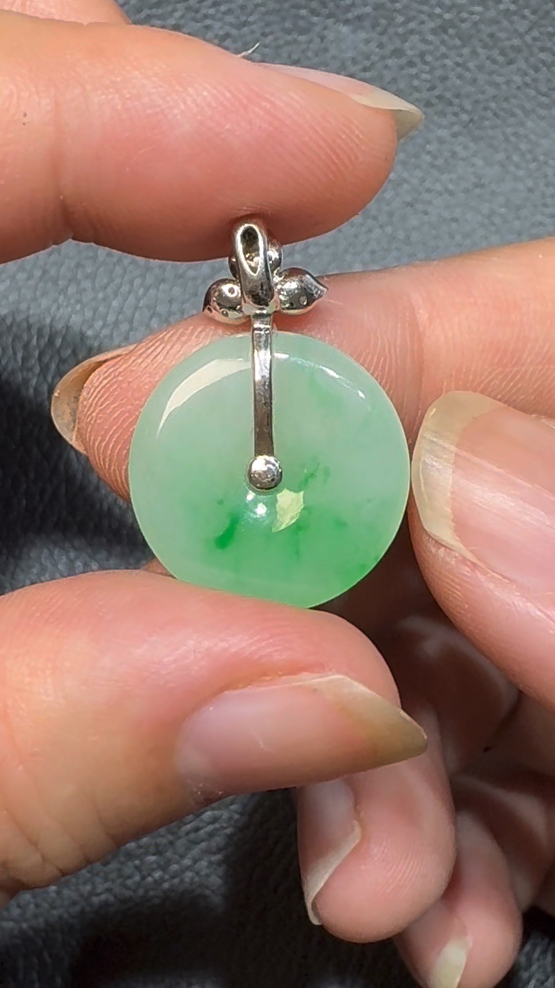 翡翠直播商品#98-18K白金鑽石翡翠平安扣 5 翡翠直播商品#98-18K白金鑽石翡翠平安扣 - Image 5