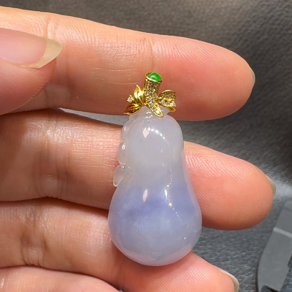 翡翠直播商品#114-18K白金鑽石紫羅蘭福瓜福果吊墜