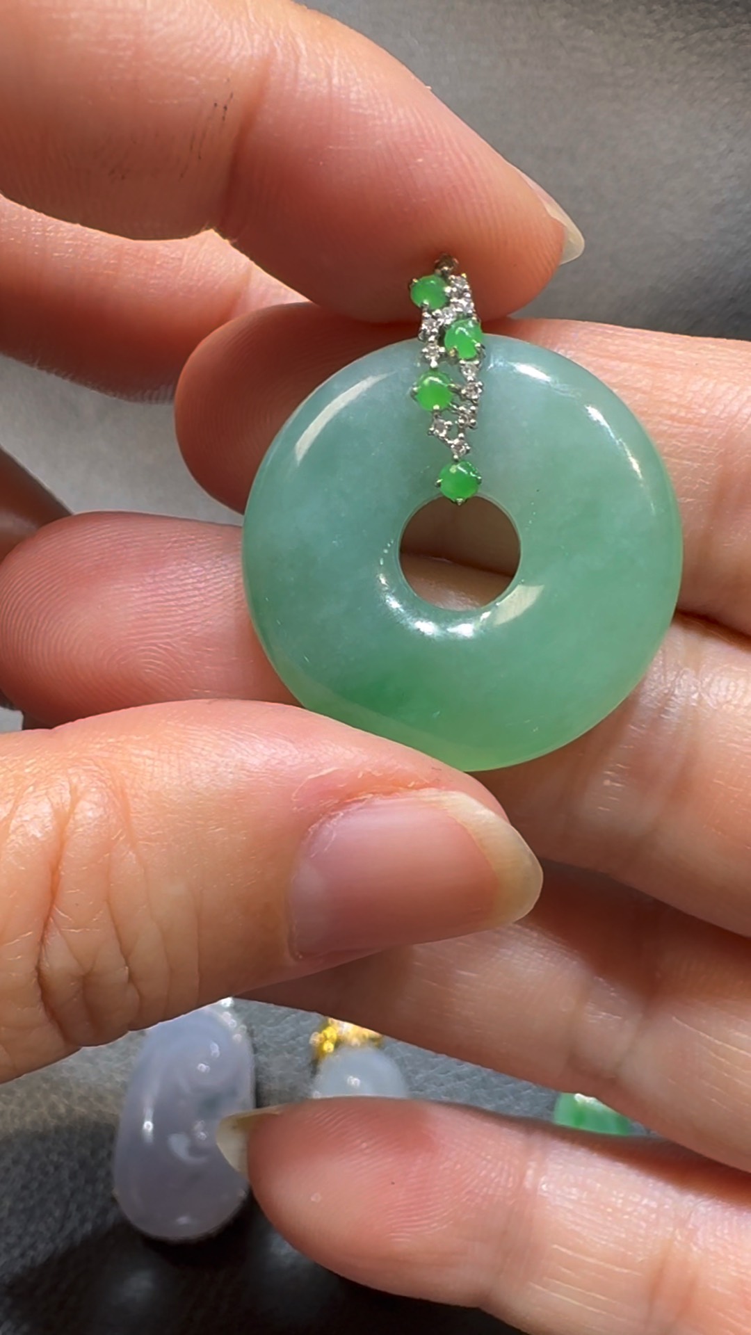 翡翠直播商品#115-18K白金鑽石翡翠平安扣 3 翡翠直播商品#115-18K白金鑽石翡翠平安扣 - Image 3