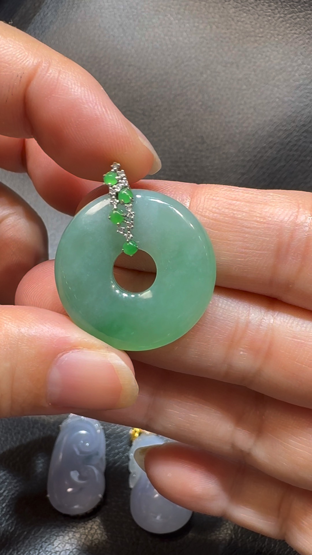 翡翠直播商品#115-18K白金鑽石翡翠平安扣 2 翡翠直播商品#115-18K白金鑽石翡翠平安扣 - Image 2